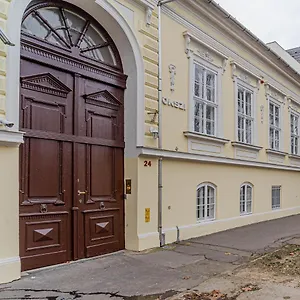 Okszi Vendeghaz Segedyn