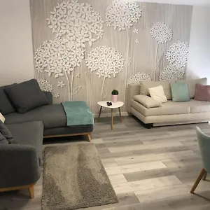  Apartament Gyoengye Delux
