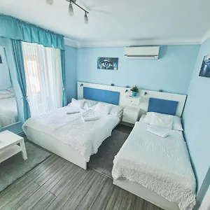 2* B&B Szivarvany Panzio