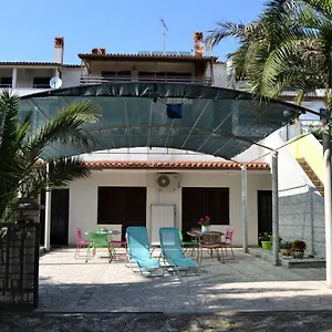 https://apartments-villa-ada.in-istria.net